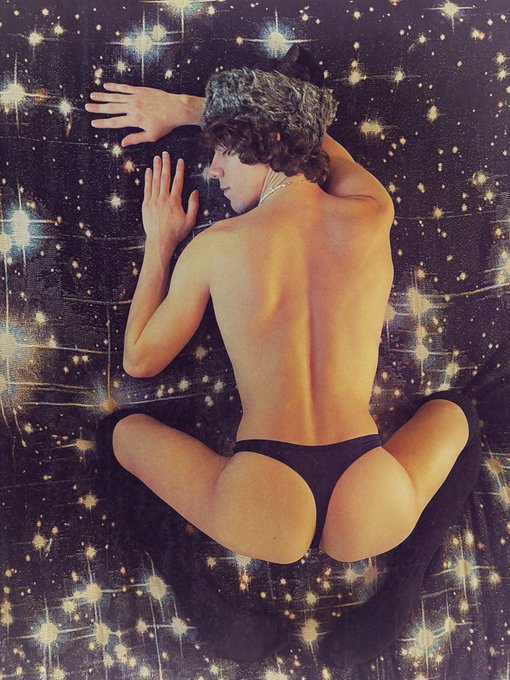 looking for a cristmas cuddle buddy https://t.co/9FzbArcLPx