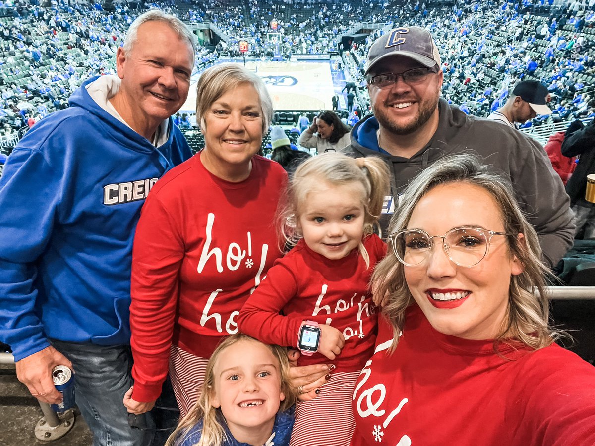Merry Christmas basketball #gojays