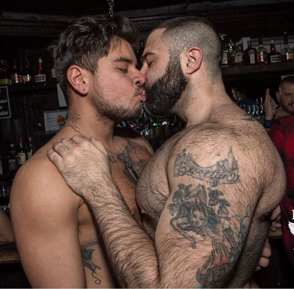 GayVideos691's tweet photo. GAY HOME SEX LIVE VIDEOS - https://t.co/w9YVcddxSm

#gay #gaybear #gaybearsofinstagram #bearface
#BonjourTwitter #gay #ATWORK #bear #beard #gaymarseille #gaypics #gayboy #beardedgay #Tuesday #GayFriends
#tiktok #snapchat #instagram #onlyfans https://t.co/yJdFPABXGf