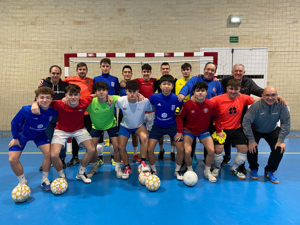 Mañana empieza chavales!!! 
Aragón sub 19🔴🟡