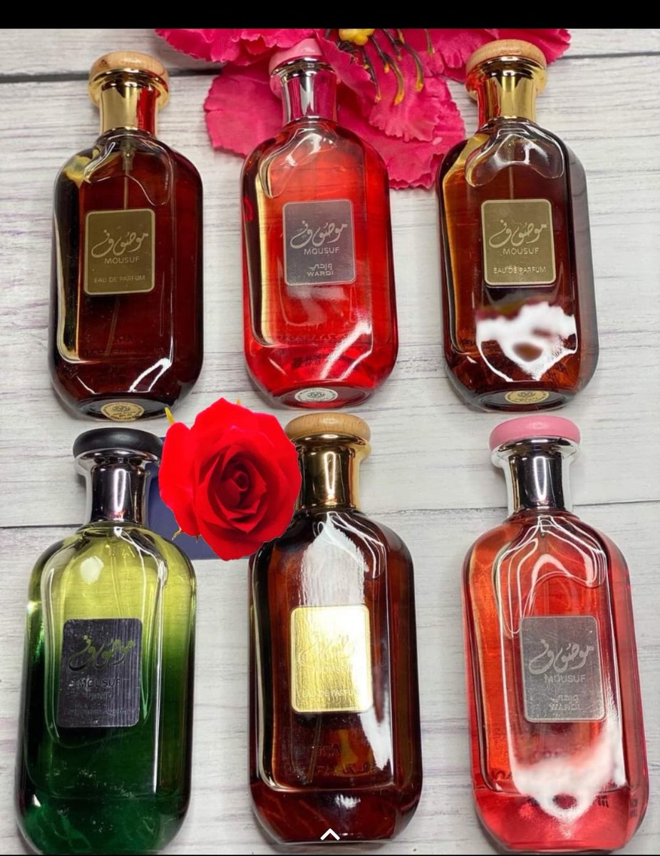 EmJay_Jey's tweet photo. With Love from Fragrance gurl🥰..
Merry Christmas 🌲🌲☃️🥰💞
#Emjayy 🥰🌲🎄 https://t.co/SzXXF24aon
