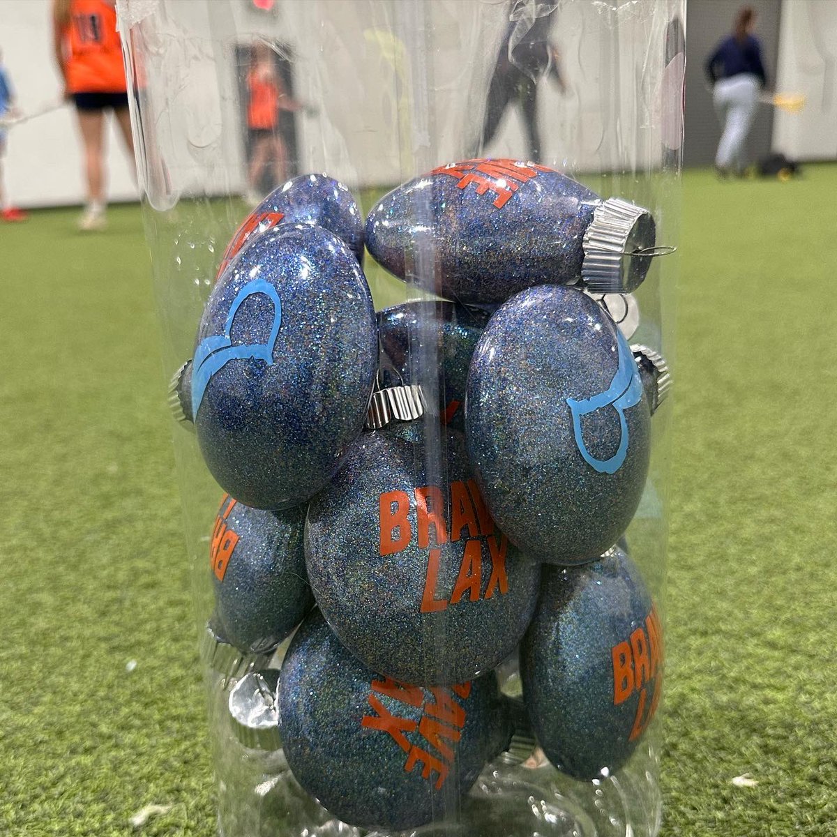bravelax's tweet photo. Wishing a very Merry Christmas to our Brave Lacrosse fam + STL lacrosse community! May everyone have a great time of rest at home with families (and the pups!) 🎄 https://t.co/PvV7w8QkwR