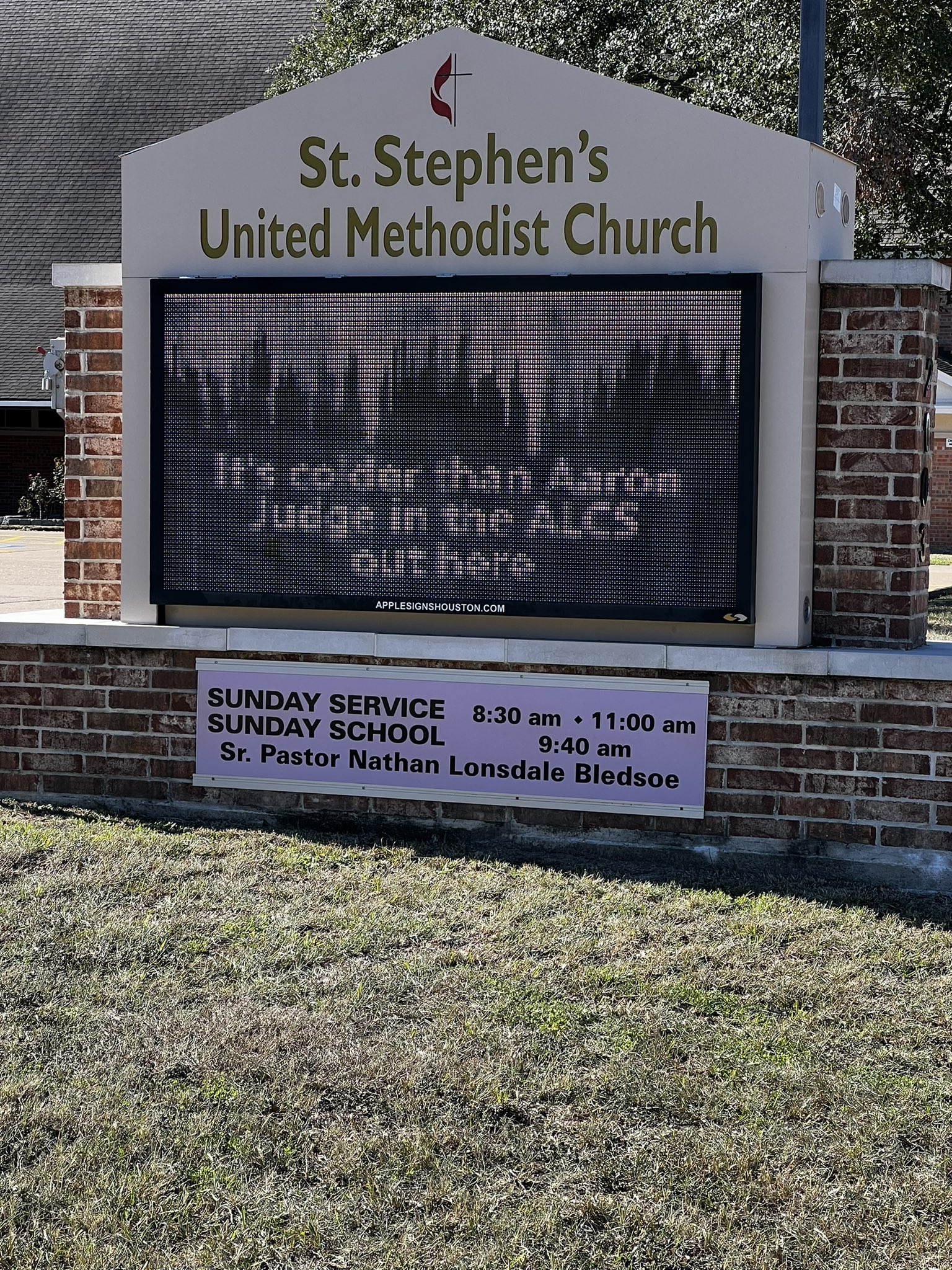 andyzipp-on-twitter-the-methodists-have-chosen-violence-i-m-here