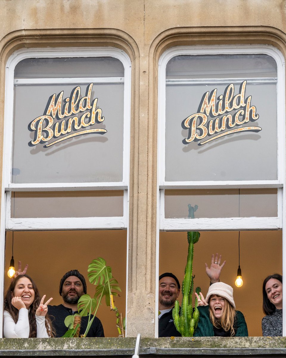 mildbunch's tweet photo. Happy Holidays from us lot! ✌️ 

If you are looking for a studio in the New Year, we have spots available, send us a DM and arrange to swing by and say hey. https://t.co/t8ko62zHmQ
