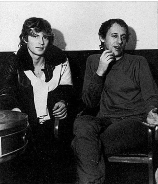 DireStraits77's tweet photo. #HalLindes #MarkKnopfler https://t.co/Pzwc7YgPO8