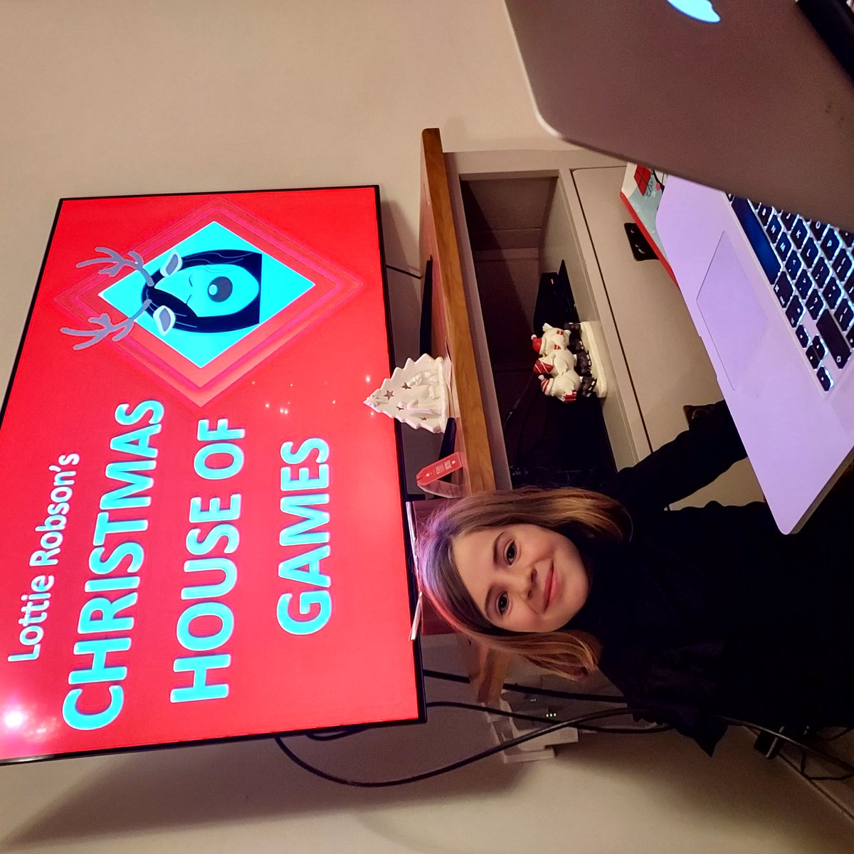 Christmas Day entertainment, led by my daughter
#houseofgames
<a href="/richardosman/">Richard Osman</a>