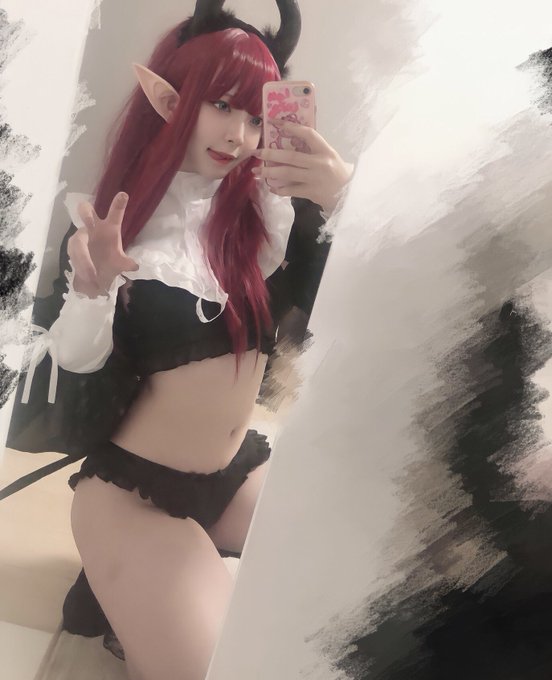 コスプレイヤーぽんのTwitter画像34