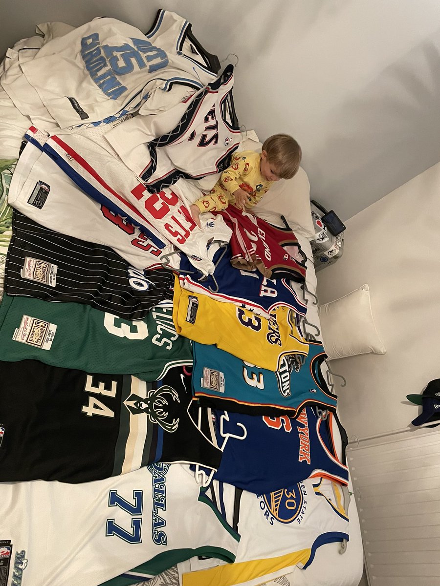 Je vous sors la collection pour le Christmas day !!! #nbaextra