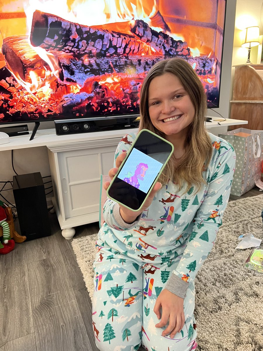 BarBoonDOG's tweet photo. Got my girls @HangryBarboons for xmas!! Two more Boons that wonโt change hands for a long time! Welcome to the club girls. We will set up their own wallets after minting consoles. @HGateLabs https://t.co/C3jZup8bIL