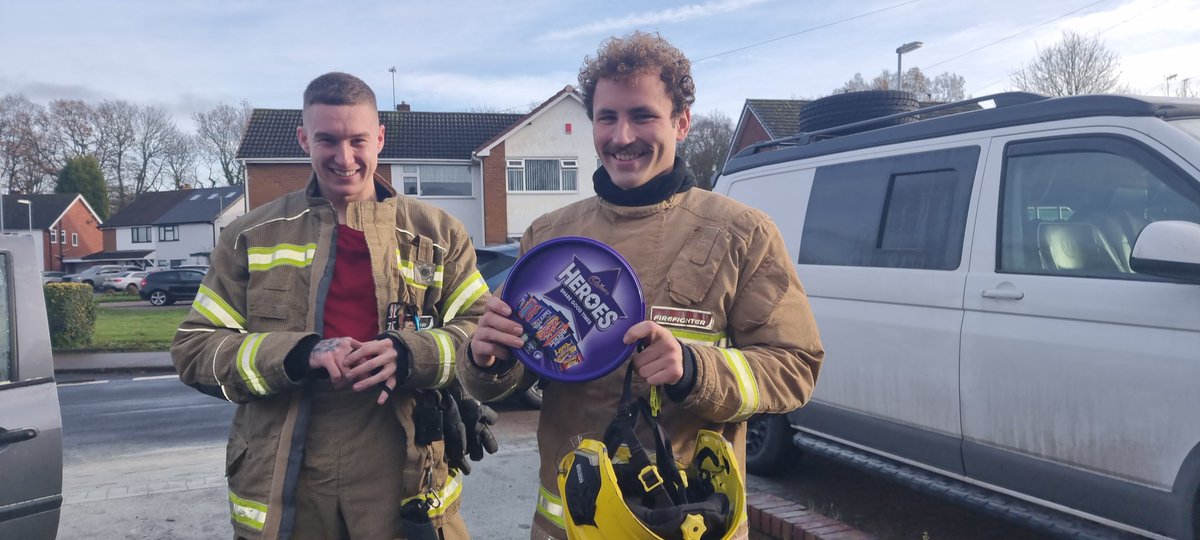joolsienic's tweet photo. @StaffsFire Thank you to the guys at #Tamworth this morning  - unfortunately we needed them as one of our sons car burst into flames.  Thankfully we are only round the corner from the station.  First shout of the day - hopefully the last too. #heroes https://t.co/TaO53EYdjJ