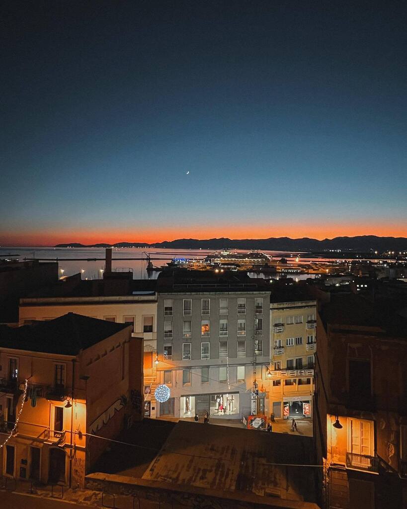 AdamSheath's tweet photo. Merry Christmas to one and all from a rather warm Sardegna. Hope everyone is having a nice one. // Shots taken today with #iphone13 #21c #cagliaricity #bellaitalia #centrostorico #christmasday #natale2022 #italiainunoscatto https://t.co/fqxwSmaQOR https://t.co/N06p2cwufW