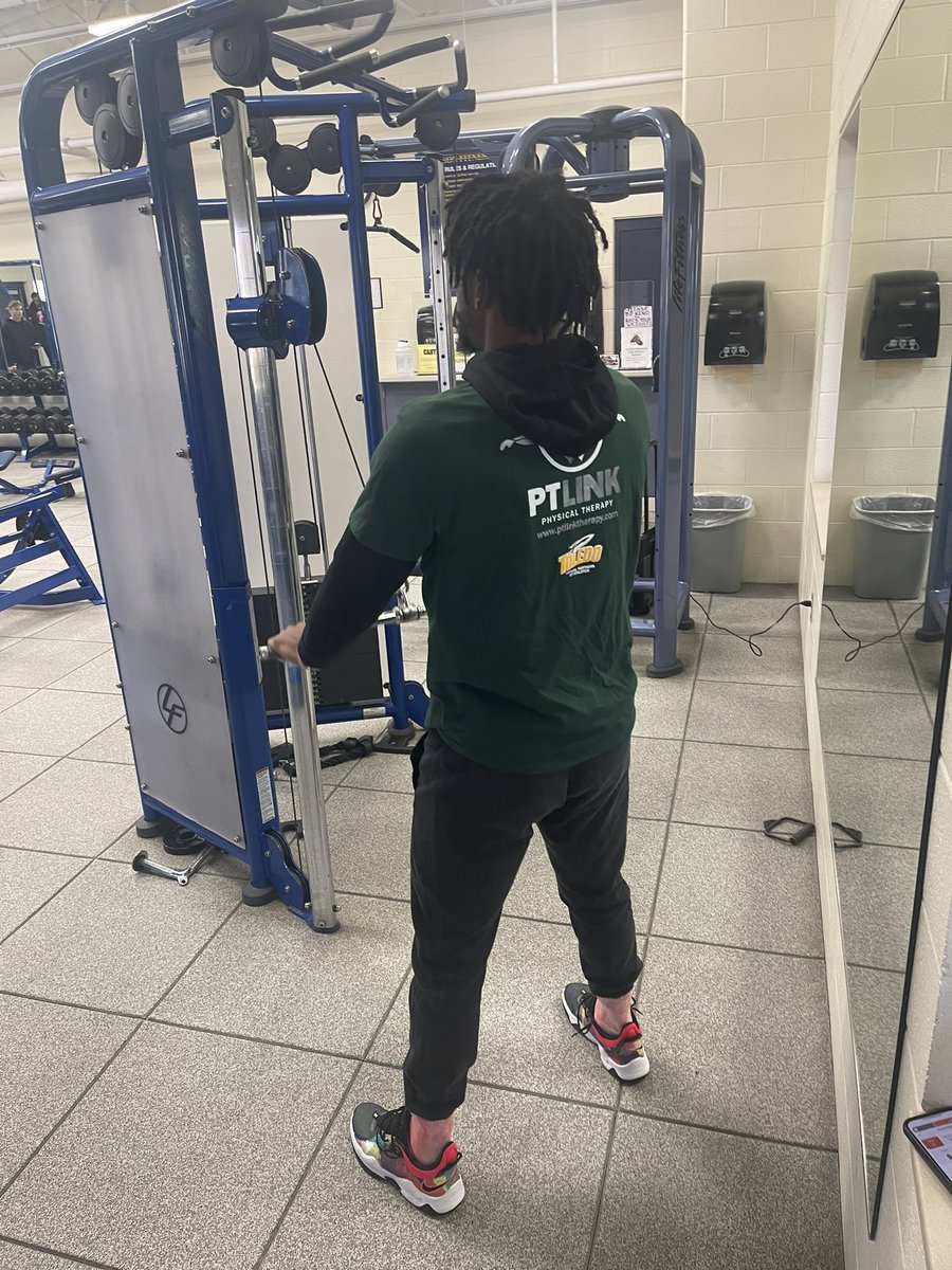 As my fall semester comes to a close, and winter break approaches, I get time to relax and recuperate. It is also important to make sure I am keeping my body active off the court. I know if I want to seek out the best plan, PT Link will create a routine suited best for me.
