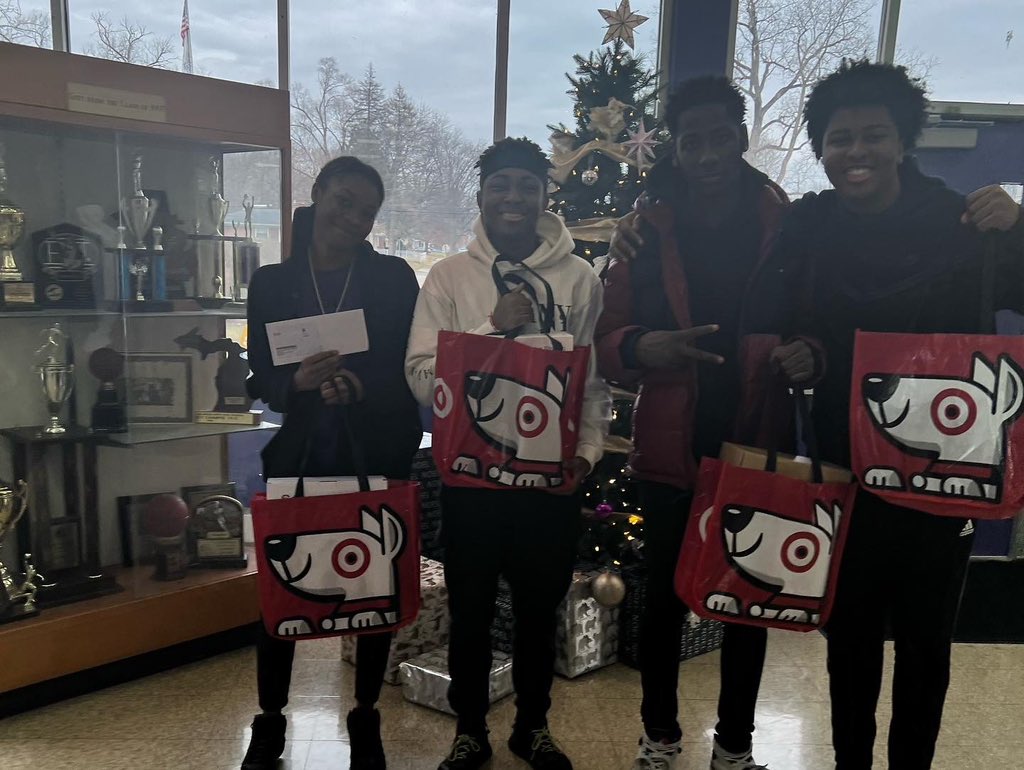 Communications & Media Arts HS tweet media