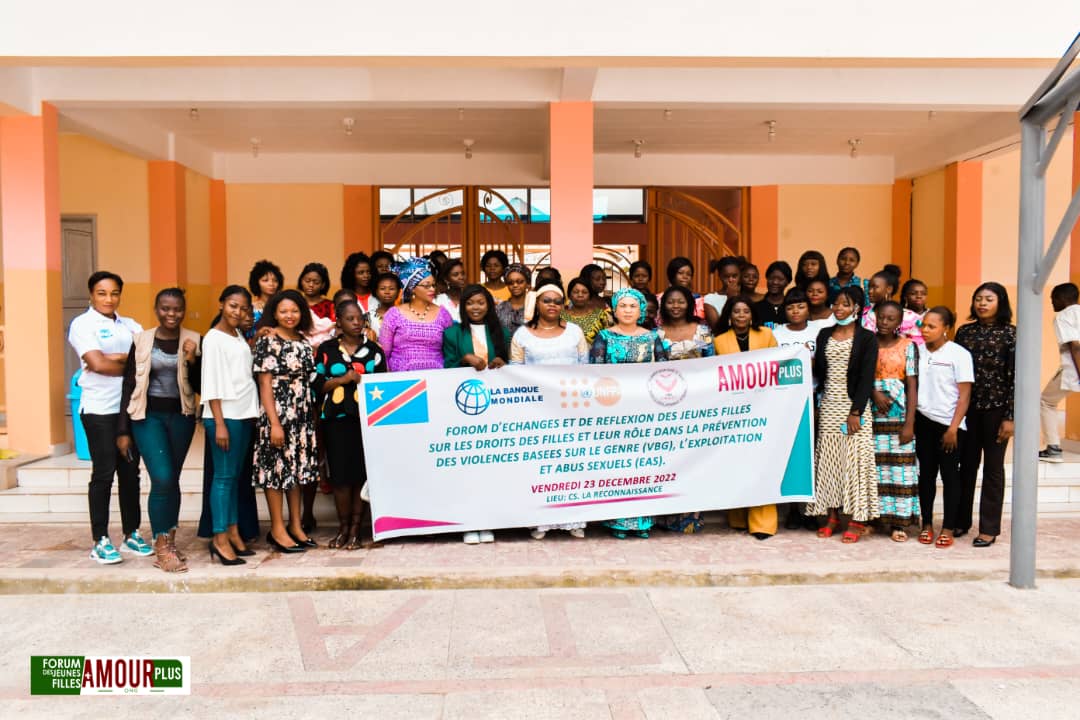 Amour_plus_ong's tweet image. A travers le financement de @UNFPARDC , nous avons organisé un forum d'échanges et de réflexion des jeunes filles sur les droits des filles , et leur rôle dans la prévention des VBG et EAS, en partenariat avec @FMMDI22 . @MKunduma @eugene_kongnyuy @BKabembela @Banquemondiale