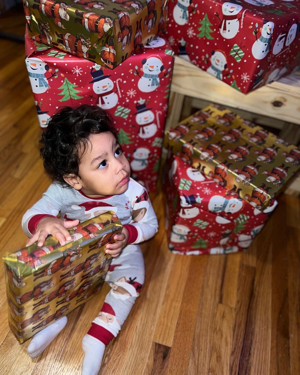 Maciel0223's tweet photo. Santo Claus 🎅🏽 🎄es el mejor https://t.co/fyxFUrgTl4