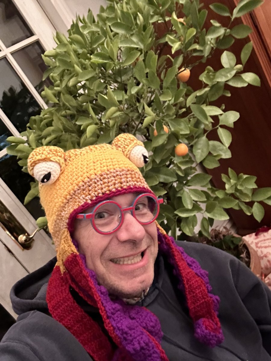 JimSichko's tweet photo. Two of the most โฆ. Uhm โฆโฆ Unique gifts Iโve received - Christmas 2022 #fishflops #octopushat https://t.co/zc1q8jAWAY