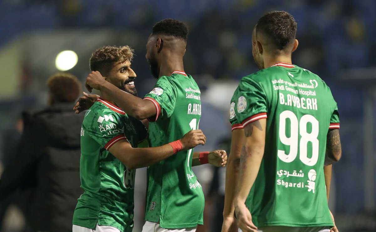 بالروووح نقاط المباراة ما تروووح 💪❤️💚

#النواخذة يعودون الى الطريق الصحيح ✌️
مبروووك لشريكنا نادي #الاتفاق وعشاقه الفوز على الخليج 👏👏

بمناسبة الفوز سحب على تيشيرت نادي الاتفاق من المتابعة والرتويت 🔃

#الاتفاق_الخليج 
#دوري_روشن_السعودي