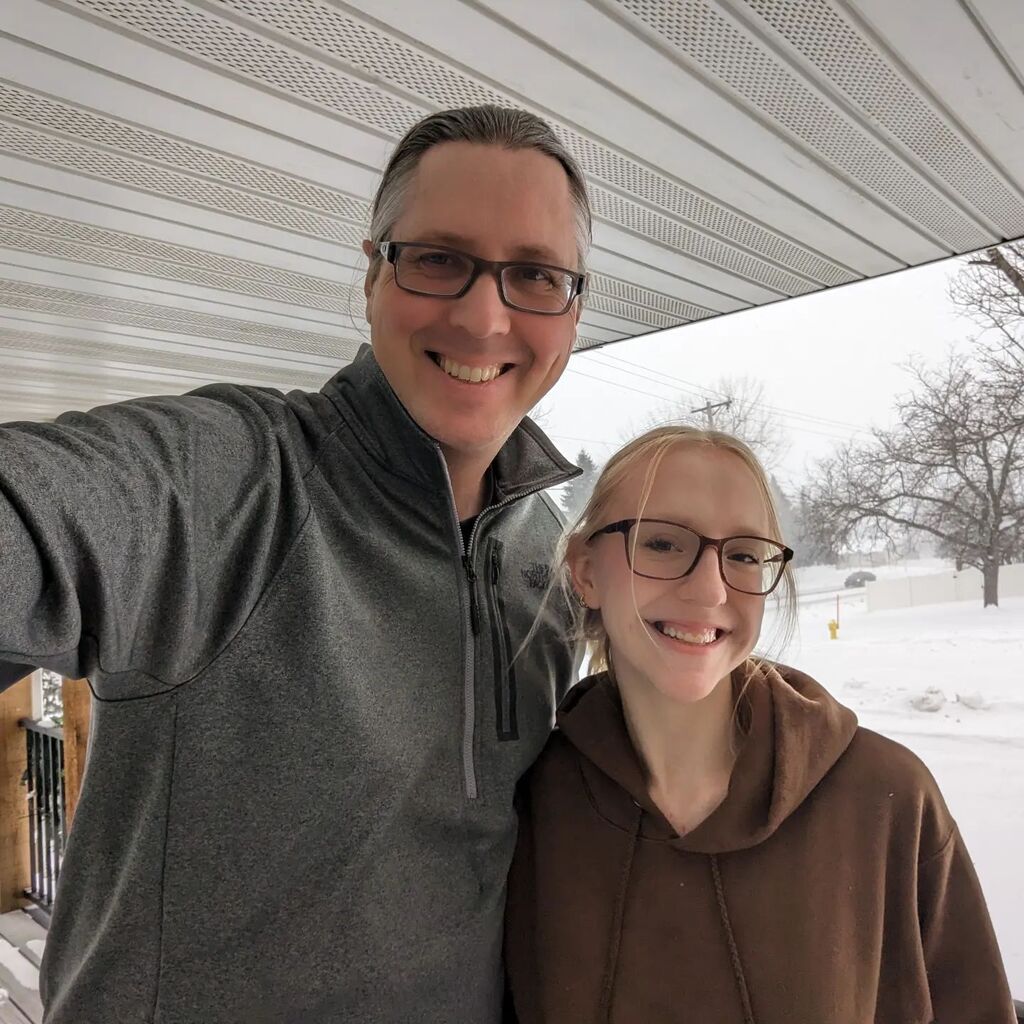 amstlubc's tweet photo. Happy Christmas from Mal and I! https://t.co/5cge7898GJ https://t.co/1AJGCnLfrn