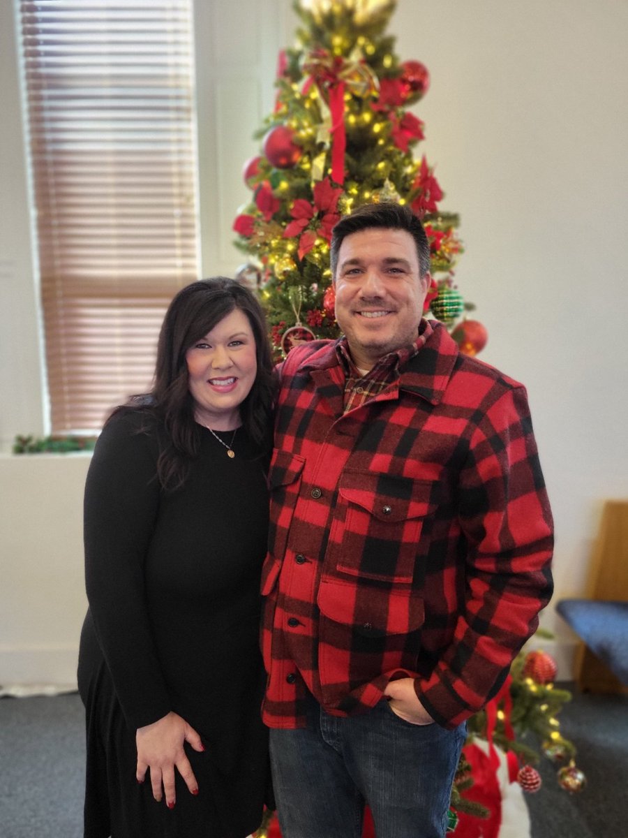 JamieTNRealtor's tweet photo. Merry Christmas! We enjoyed church this morning! 

For to us a child is born, to us a son is given, and the government will be on his shoulders. And he will be called Wonderful Counselor, Mighty God, Everlasting Father, Prince of Peace. Isaiah 9:6 https://t.co/D45v3mHZfk