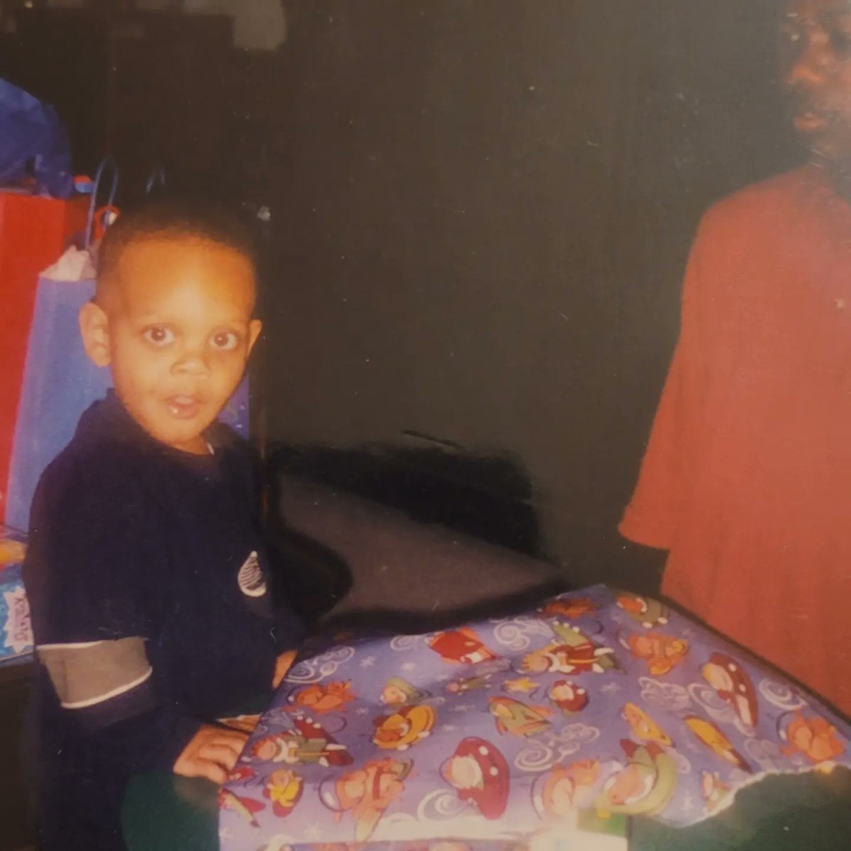 Fantasticslack's tweet photo. Merry Christmas 🎄
A beacon of love ❤️ 🤞🏾
#LongLiveMasterDaniel🥋 https://t.co/IrafFgDdBk