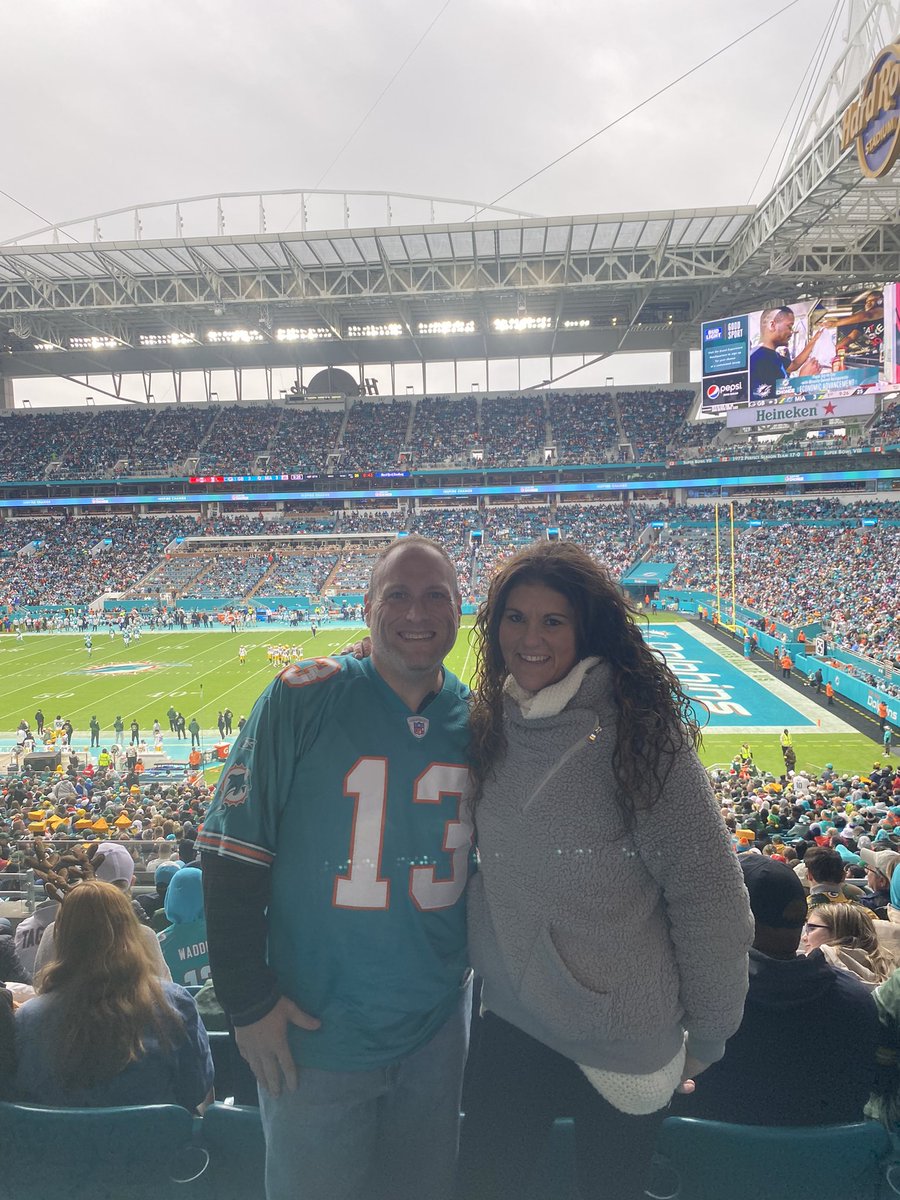 abgg311's tweet photo. #FinsUp https://t.co/PokM791ADh
