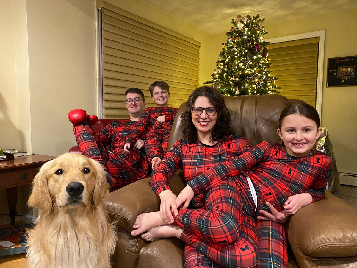Merry Christmas! From one <a href="/JaneAustenCoutr/">JaneAustenCouture</a> family to another. 

#christmasnyc  #christmaspjs #janeausten #janeaustenpajamas #janeaustencouture