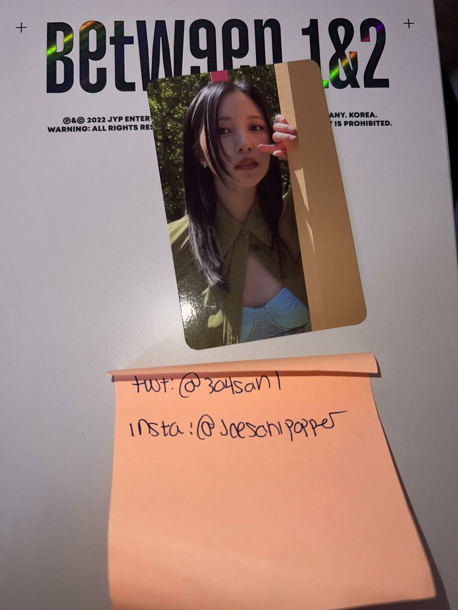 gyuhaomp3's tweet photo. wtt twice between 1&amp;2 pc
have: mina
want: any pc circled on second slide
usa only
#wtttwice #twicetrade #twicetrades #twicewtt https://t.co/MNZ8BvNK1m
