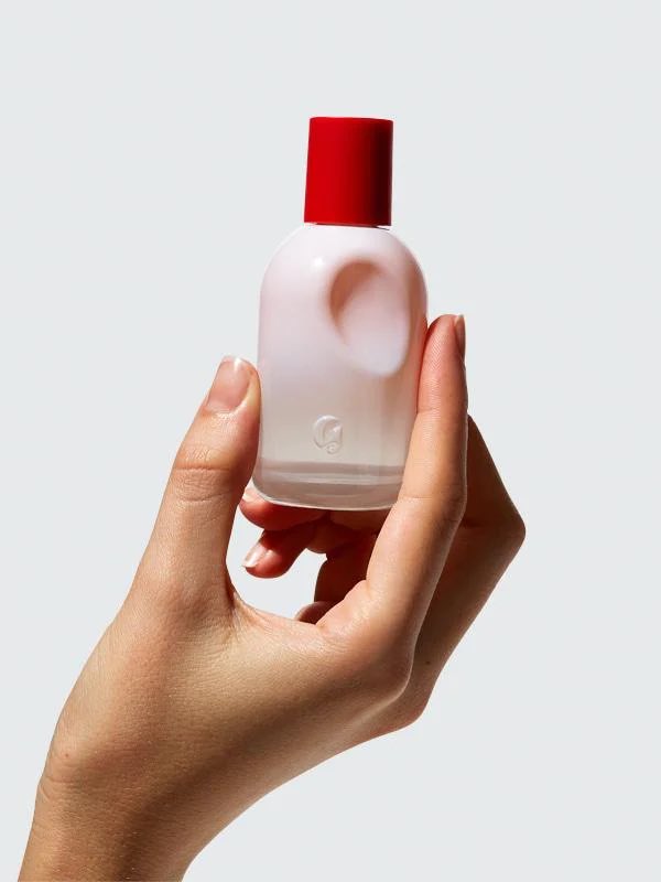 bitterfudges's tweet photo. Glossier You sih. Selalu dicompliment orang (temen kantor, kuliah, kakak ipar, dan tentu saja Bapak Nassim) dan easy to grab. Proper dipake kapan aja. https://t.co/2CnCfBJ91M