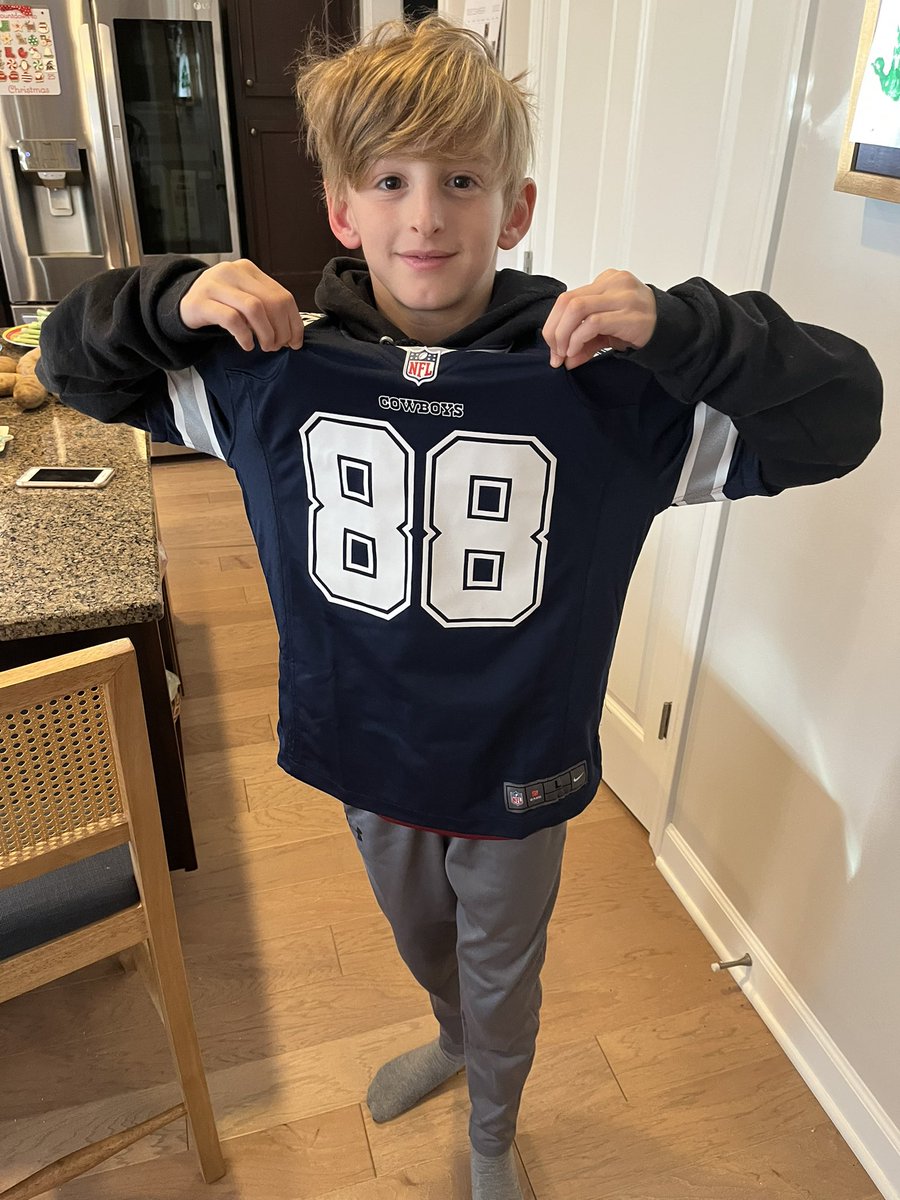 RandyHeritage's tweet photo. Little buddy loves his @_CeeDeeThree jersey he got for Christmas. Pretty perfect timing after yesterday’s game #howboutthemcowboys https://t.co/urQrBwX8pP