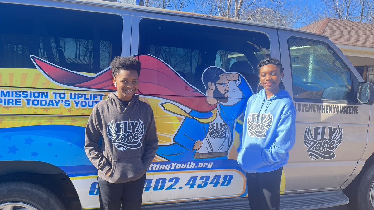 KierreRimmer1's tweet photo. FLY TALK: 🗣️The kids wanting new FLY Zone hoodies was their gift to me and they don’t even know it‼️
#FLYzone #ForeverLiftingYouth #FLYZoneHoodies #FLYwear #SaluteThemWhenYouSeeThem #FLYkids #abSALUTEly #flypics https://t.co/ySmi4rMqGq