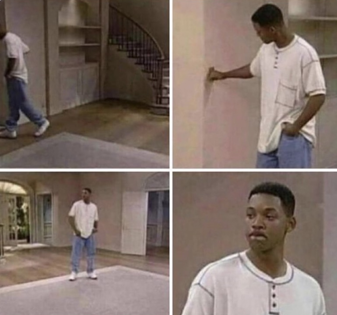 Yo el 25 de diciembre buscando mis regalos: