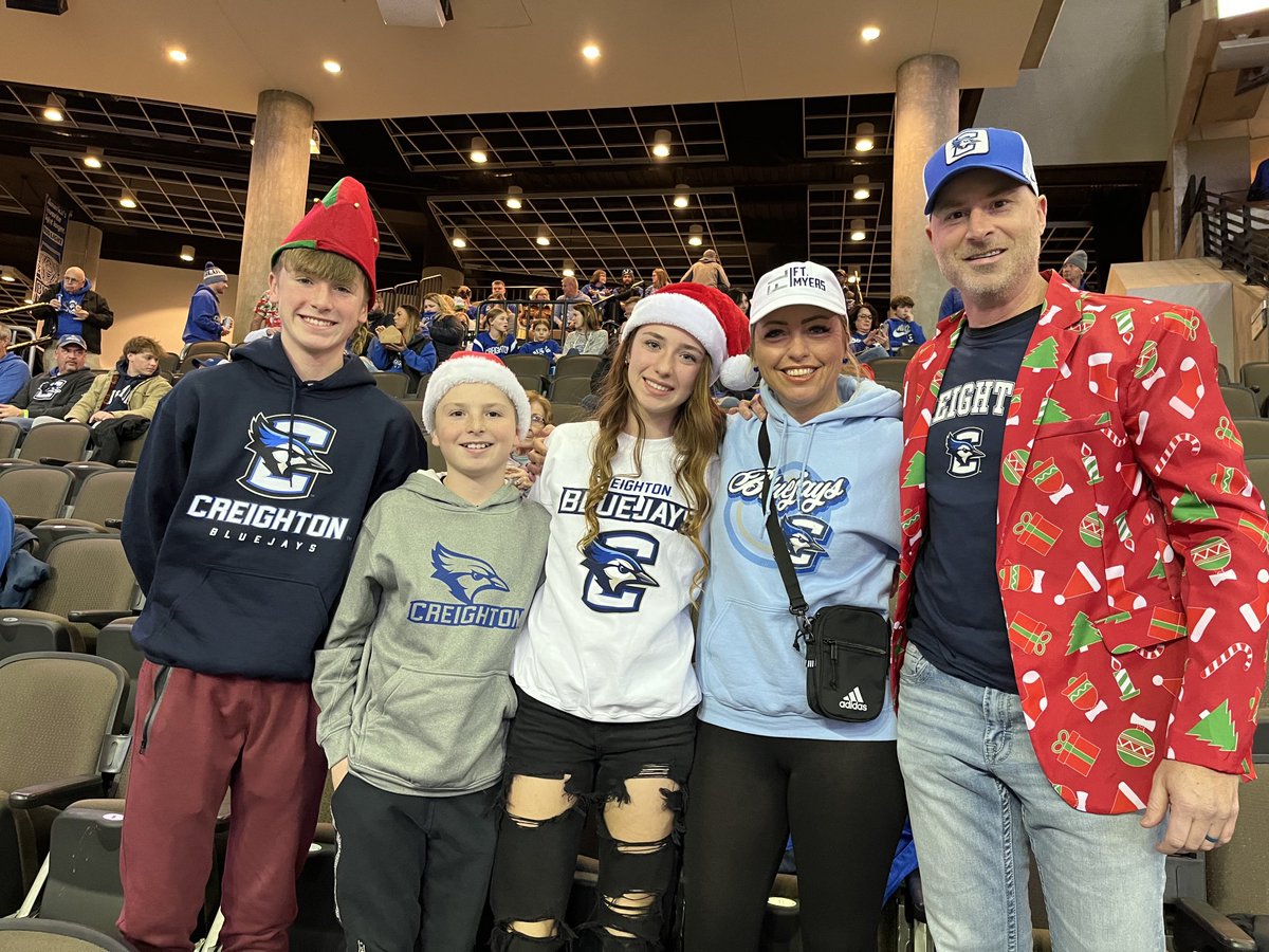 Al we want for Christmas is a Creighton dubs! #gojays