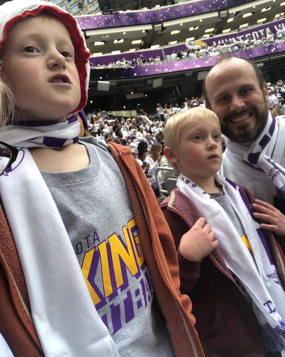 Gatzie's tweet photo. #thankful for all the love this tweet is receiving. The game was so much fun and my family enjoyed every moment! #blessed https://t.co/RFVMeQfas9