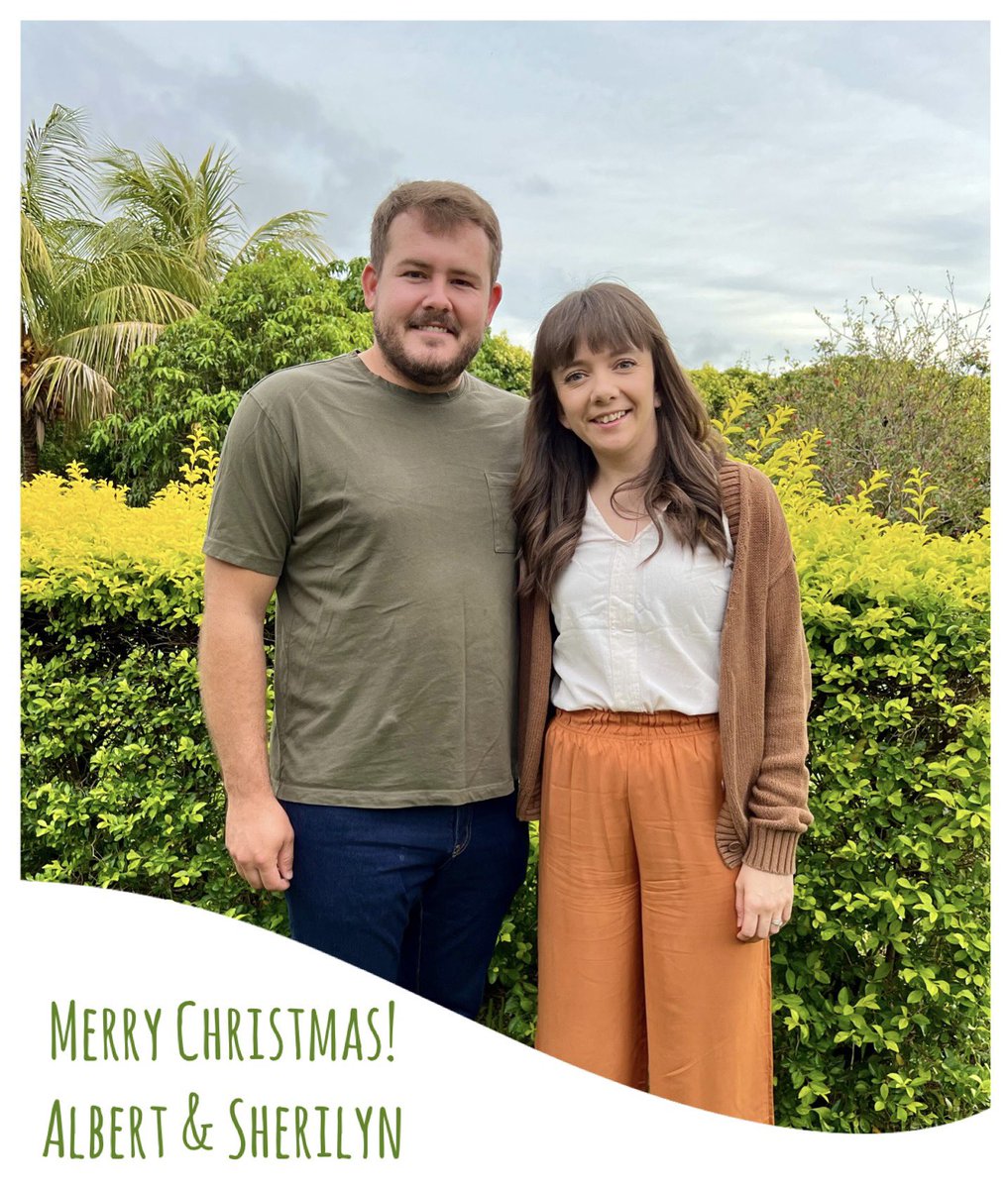 Wishing everyone a Merry Christmas! First green Christmas in 14 years.