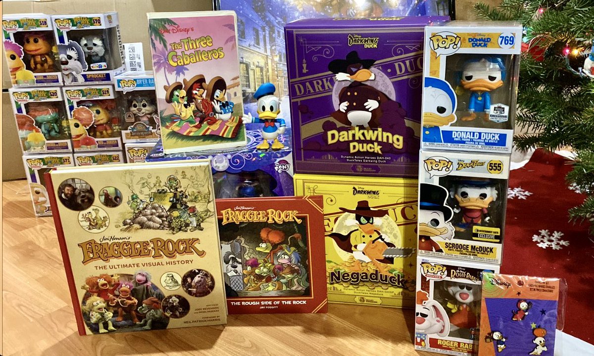 blissfulfluffy's tweet photo. SUCCESSFUL CHRISTMAS!!!!!!! :D https://t.co/6ihGlLyD0j