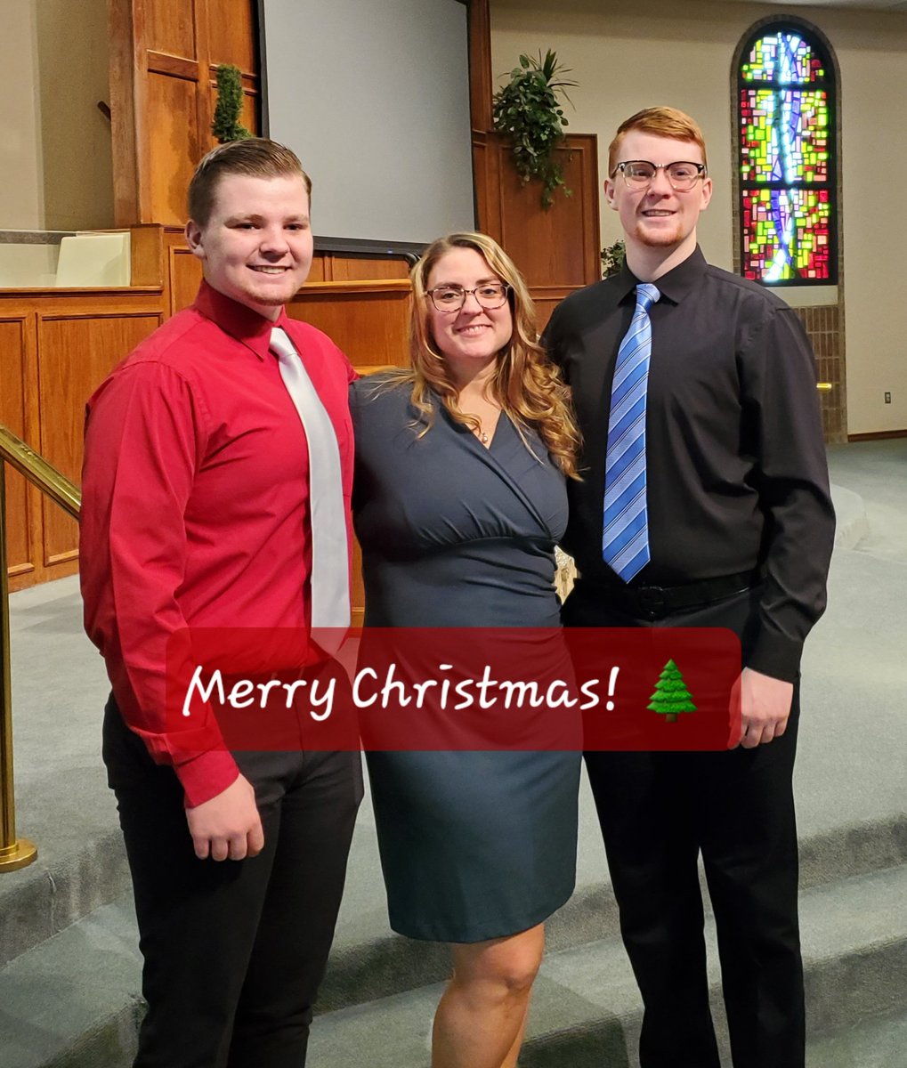 From our family to yours! (Couldn't catch husband for pic! 😉) <a href="/mas_mac87/">Mason MacDonald 🔛🔝</a>