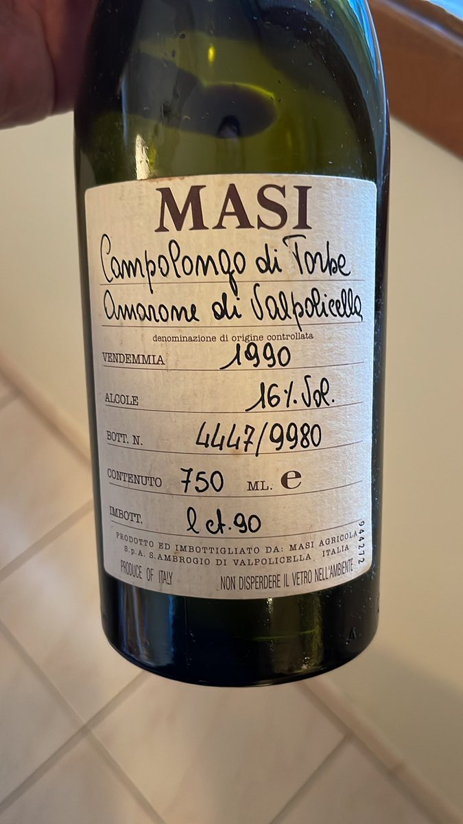 vindegarde's tweet image. Nothing like fine wine with the family. “We shall the finest wines available to humanity. We shall have them here, we shall have them now!” #crimbo #withnailandi