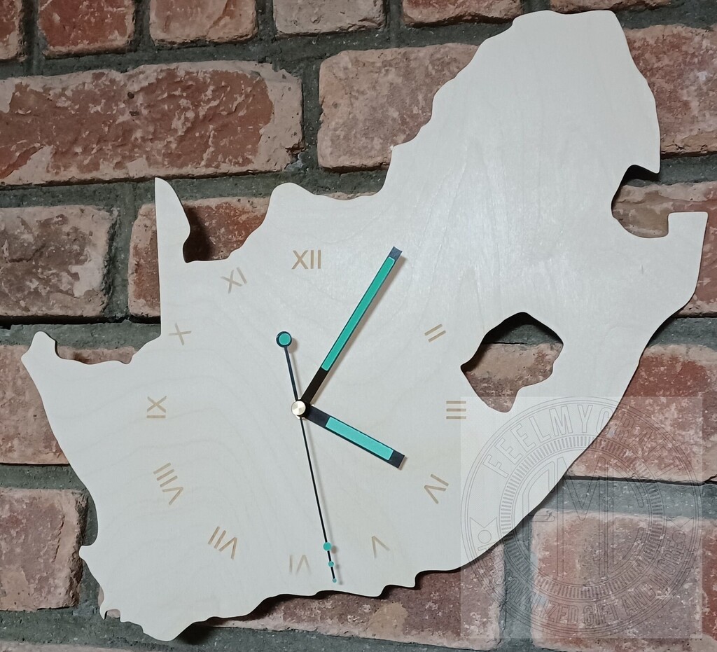 FeelMyCraft's tweet image. 🐣. Offer Xtras! Custom Unique Bespoke South African shaped clock Map Wooden for €35.00 #CustomGift #AfricanClock #Australian #AustralianClock #PersonalizeClock #ClockGift #african #CustomClock #Zimbabwe #BlackEarth instagr.am/p/CmmvkMUPiwl/