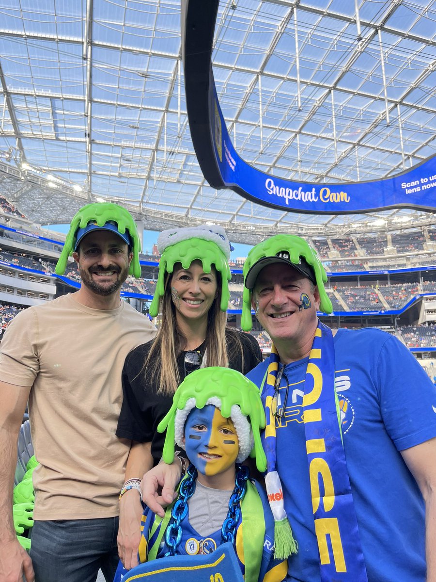 EdKaminsky's tweet photo. Rams will work hard today. https://t.co/k7wz75JUxU