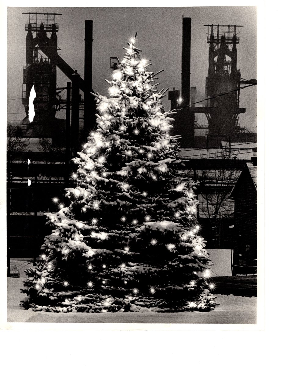 NMIHorg's tweet image. Happy Holidays and thank you from all of us at NMIH. This photo, recently donated by volunteer and former BSCO employee Bette Kovach, was shot in 1985 looking north from Hayes Street. 
Text NMIHGIVE to 44-321 to sustain our mission