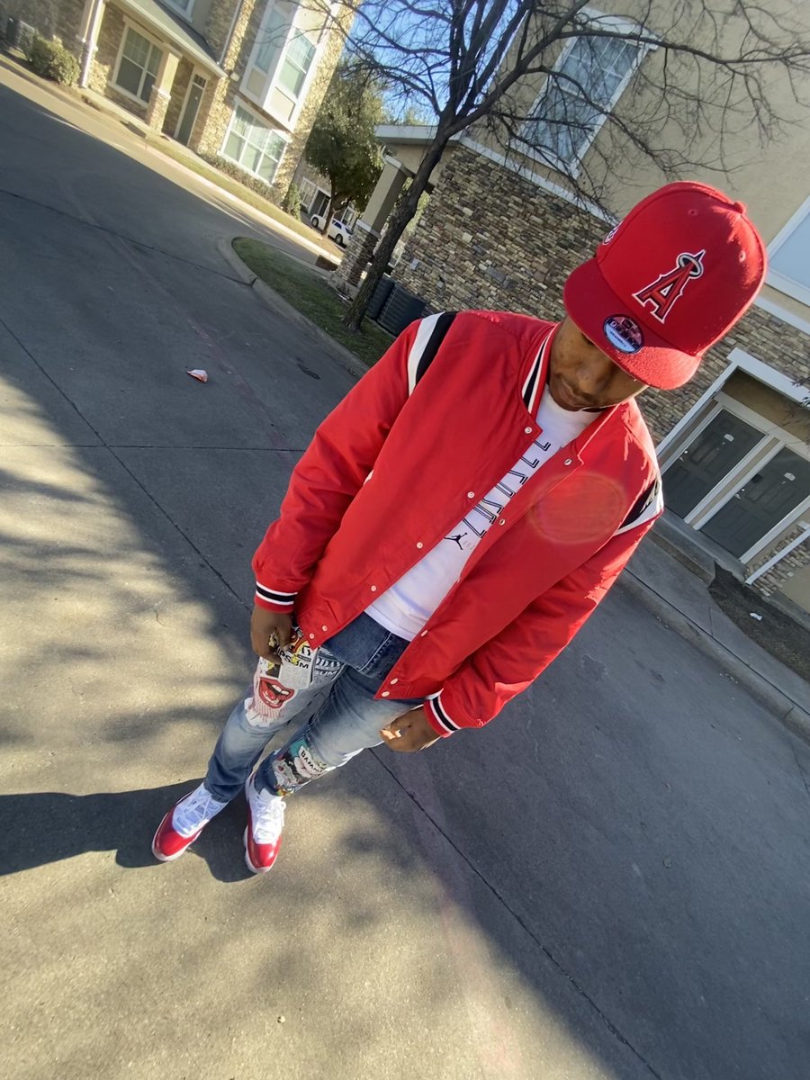 tyquandre_'s tweet photo. Merry Christmas to everybody I hope yall enjoy yall day🤞🏿❤️ https://t.co/eY3QgTTs0a