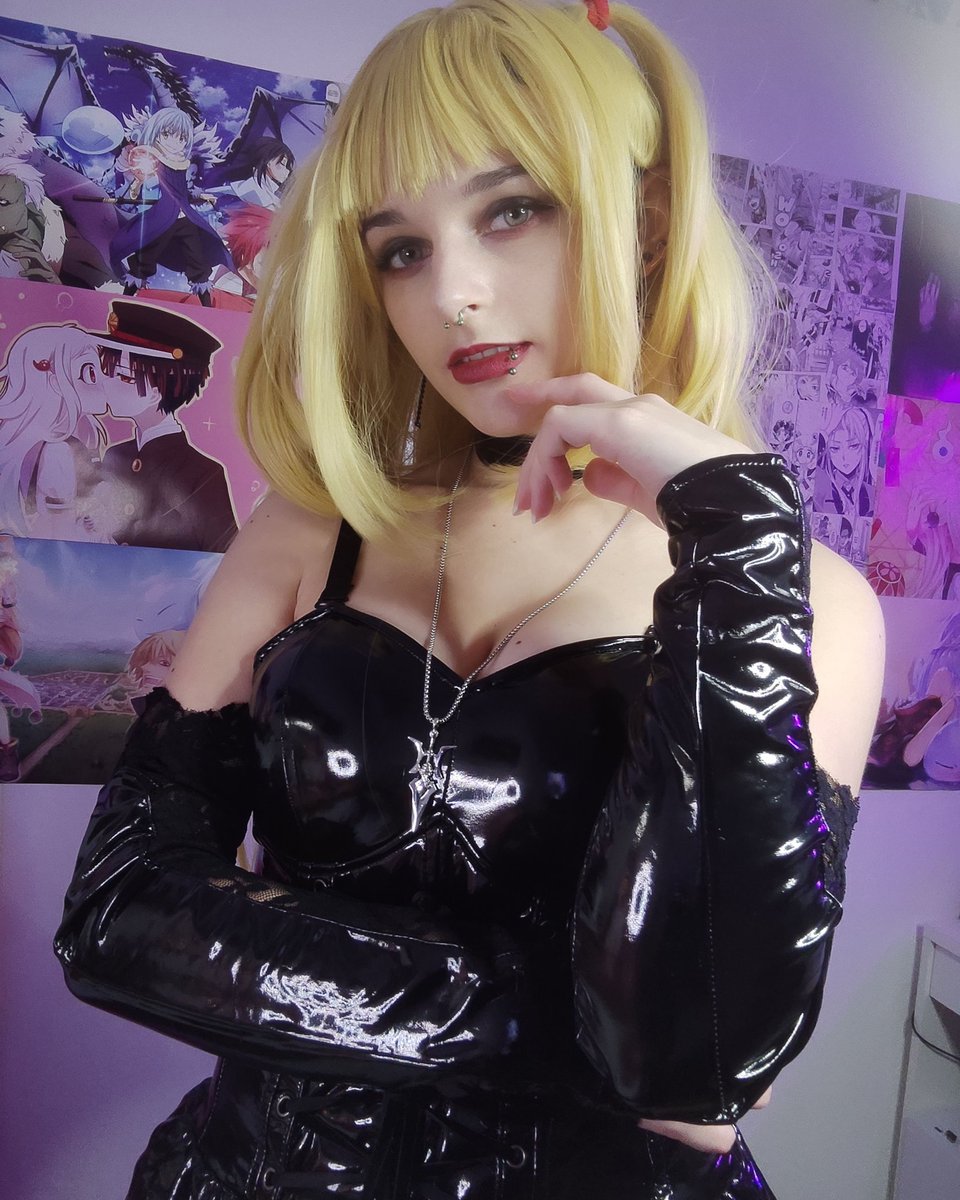 suki__sama's tweet photo. Merry Christmas from Misa💗
#misaamane #deathnote #deathnotecosplay #misacosplay #misadeathnote #misacosplay #cosplaygirl #anime #animecosplay #cosplay #weeb  #cosplayer #germancosplay #kawaii #kawaiigirl  #cosplays #kawaiicosplay #cutecosplay  #patreon #patreongirl #patreonmodel https://t.co/wgwB0yWCLg
