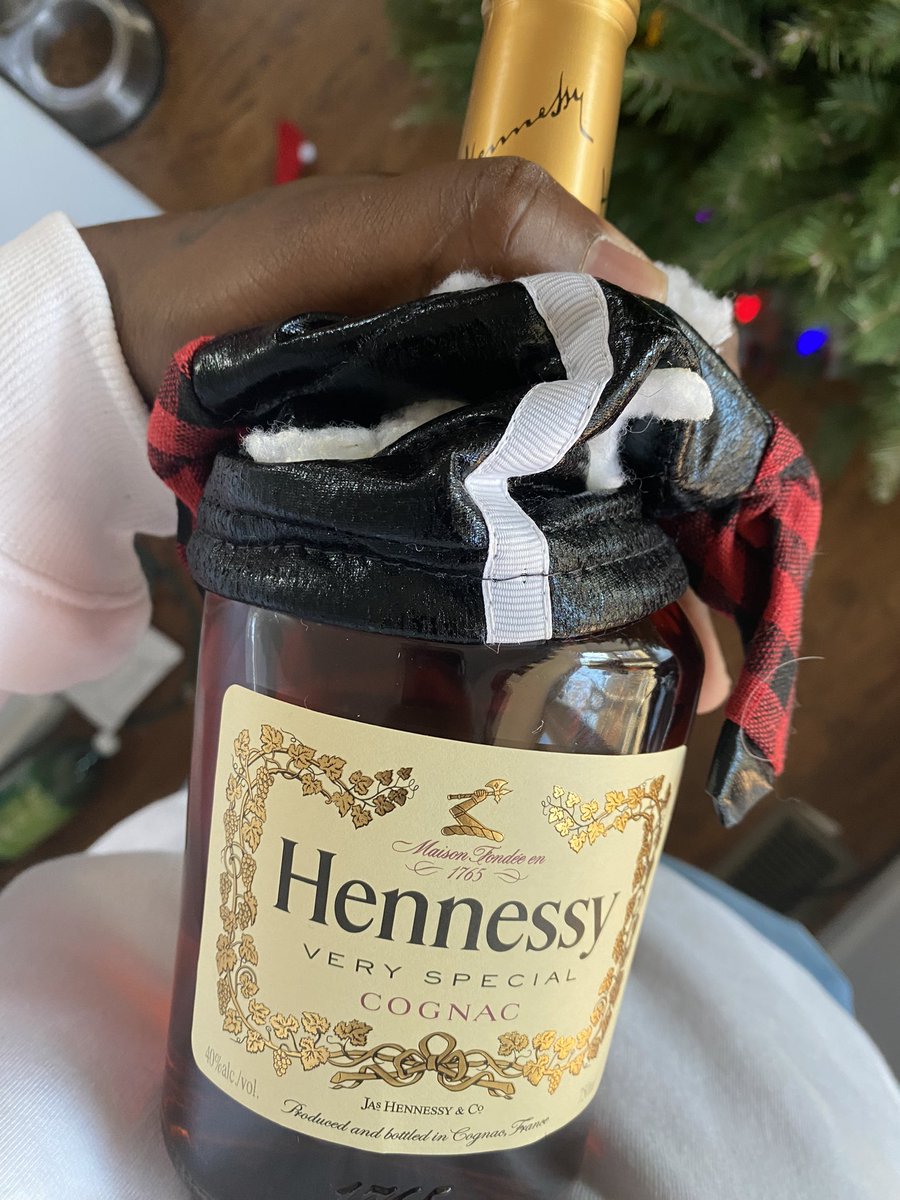 handsomemycheal's tweet image. Post Christmas workout.   #modelfigure #malemodel #bodybuilding #HENNESSYCYPHER2022 #fitness #fitmodel