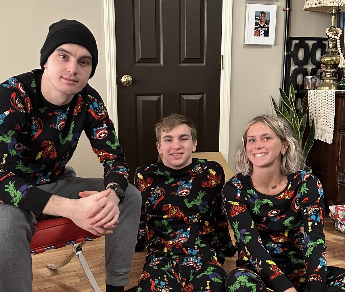 KeilKim's tweet photo. Merry Christmas to all! https://t.co/qv2H5PYLoX