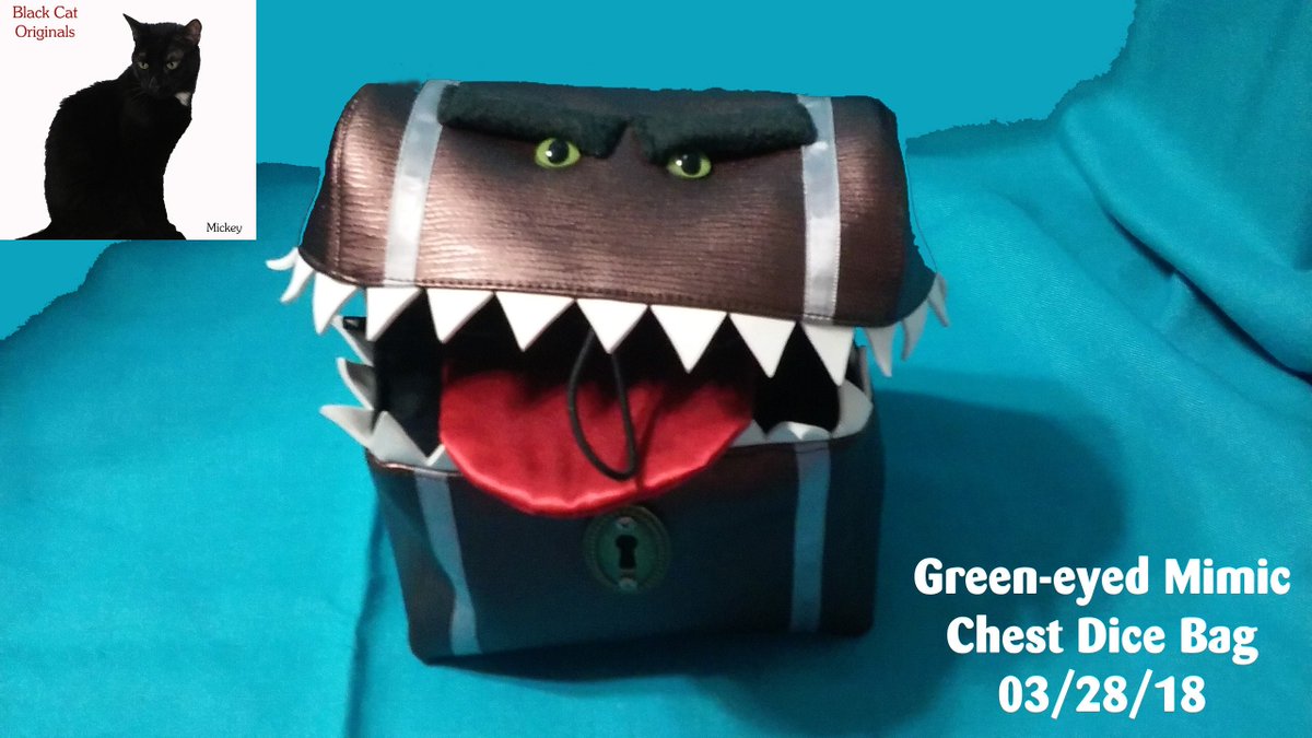 katesewsalot's tweet photo. Mimic Chest Dice Bags! Get yours only at Black Cat Originals: https://t.co/fVSEtk3vzK #gaming #dnd #mimicchest #dicebag #smallbag #smalltote #game #toys #smallpurse #smallitem #blackcatoriginals #originalsbyblackcat https://t.co/BaUpOF2YfI
