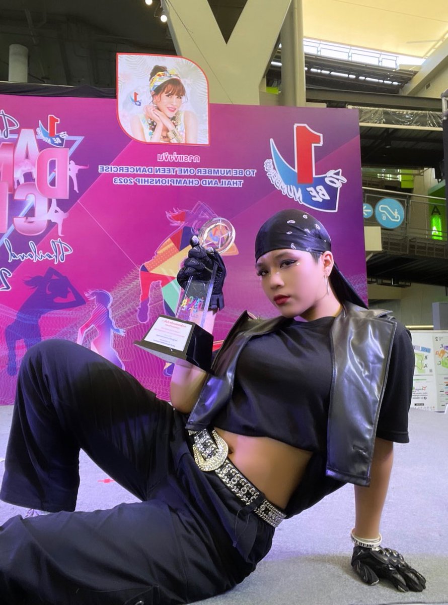 มีกำลังใจกลับมาวาดรูปต่อแล้วค่ะ 🥹🥈