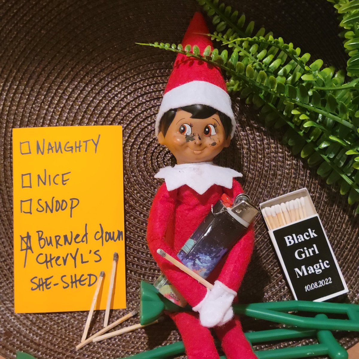 StephanieGeeP's tweet photo. 🙌🏽 Yessssss❗️ I drop them off today❗️✌🏽🤝🏻🤞🏽🤜🏽🤛🏿✊🏾👏🏿🙏🏽🤲🏾... Could'nt have happen fast enough. 💯  See ya❗️Gone Get...Bye
#Naughty or #Nice🤶🏽
#SnoopOnTheStoop 
#ElfOnTheShelf🧑🏽‍🎄
#TisTheSeason 🎄🎁
#ElfShenanigans 
#Shenanigans https://t.co/qauQqixbwR