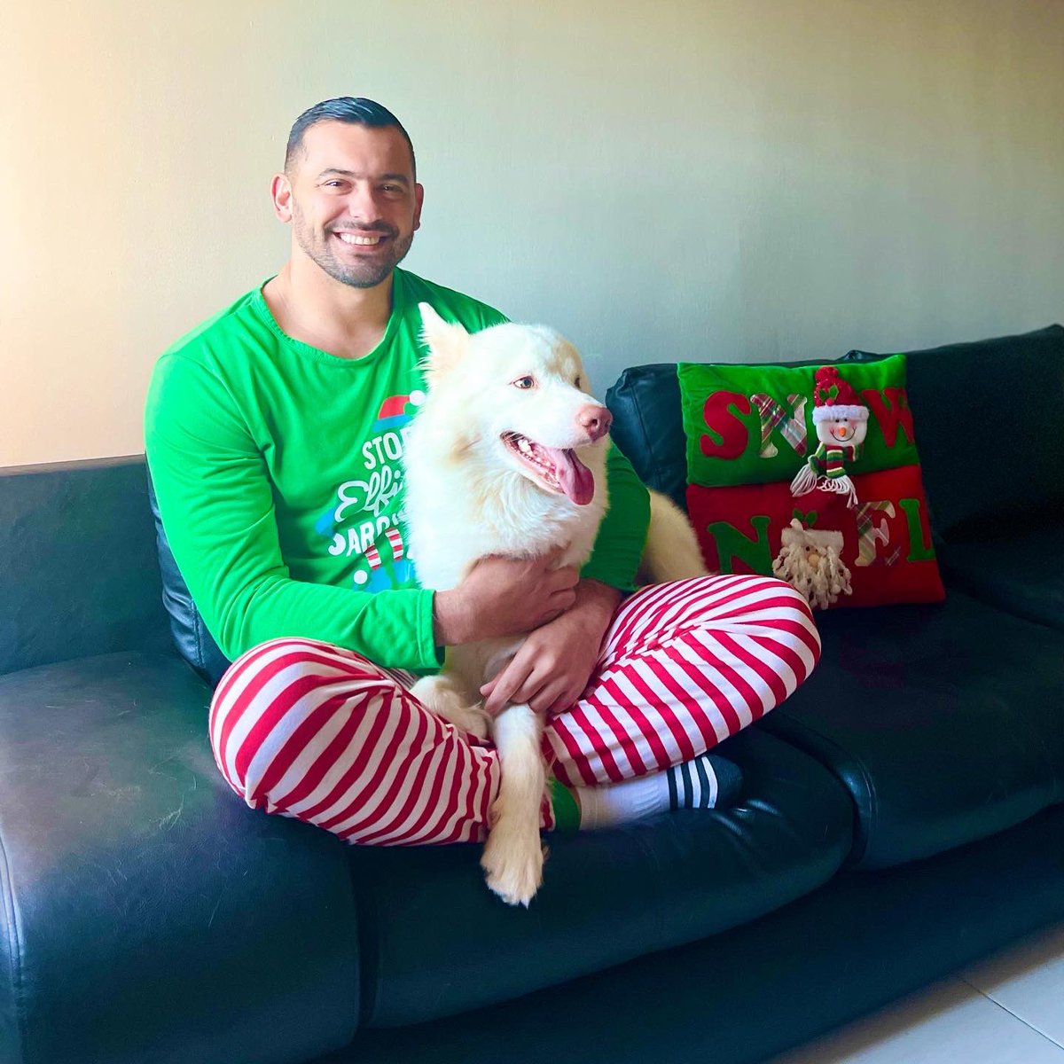 Gabrielrojas_of's tweet photo. Estamos listos para recibir nuestra navidad 🎄🌲

Gracias Milo’s por siempre estar a mi lado, agradezco a Dios que estés en mi vida ❤️ “Mi mejor Amigo”

@Gabrielrojas_of 

#insta #instagood #instagram #instadaily #instafashion #instalike #navidad2022 #dogsofinstagram #doglover https://t.co/JBOdSVXWID