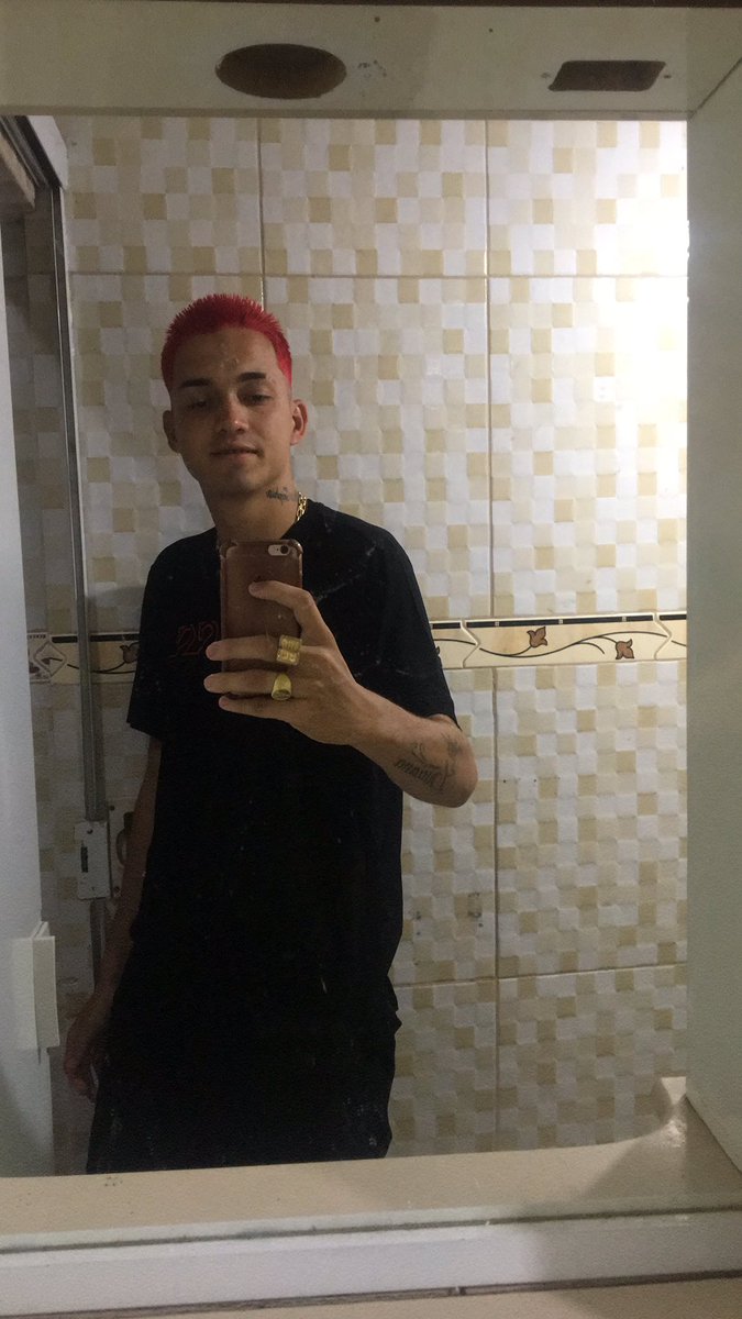 Menor2c6's tweet photo. Tbt de ontem Pprt 👹🇫🇷🥰 https://t.co/fWSFu2cTIx
