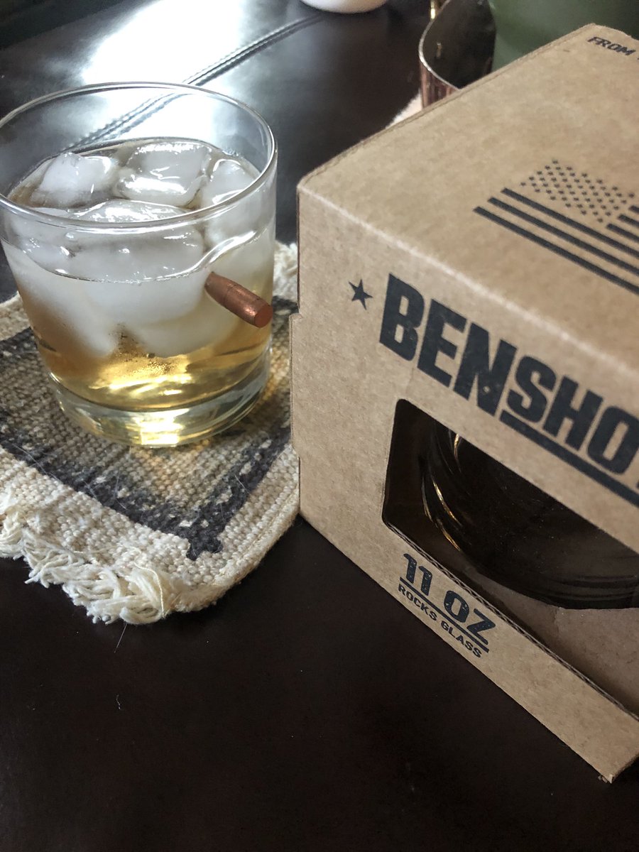 JVukonich's tweet photo. #BENshot my new glasses https://t.co/ZZvVPPhM7r